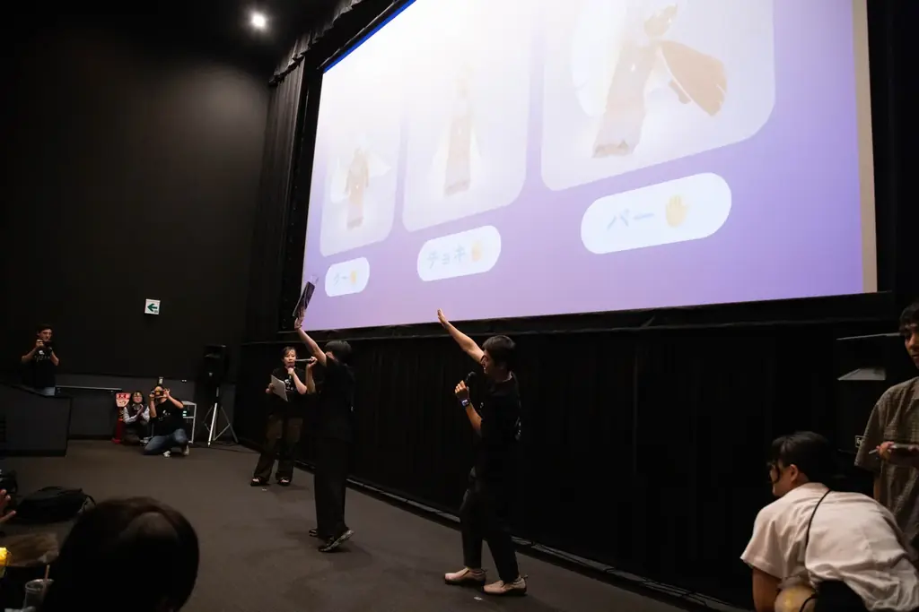 【イベントレポート】映画『Sky ふたつの灯火 – 前篇 -』ヒットを記念した舞台挨拶を名古屋で実施！約120名のSkyファンが集い、LEDキャンドルを灯しての特別鑑賞体験 画像 10