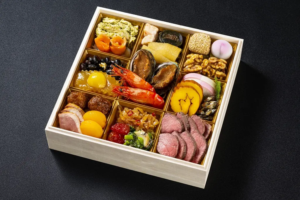 2026年新春を彩る、豪華5種類の美食おせちワインや日本酒に合う「オードブルおせち」新登場 フォアグラやオマール海老も並ぶ、特製おせち料理2026 画像 6