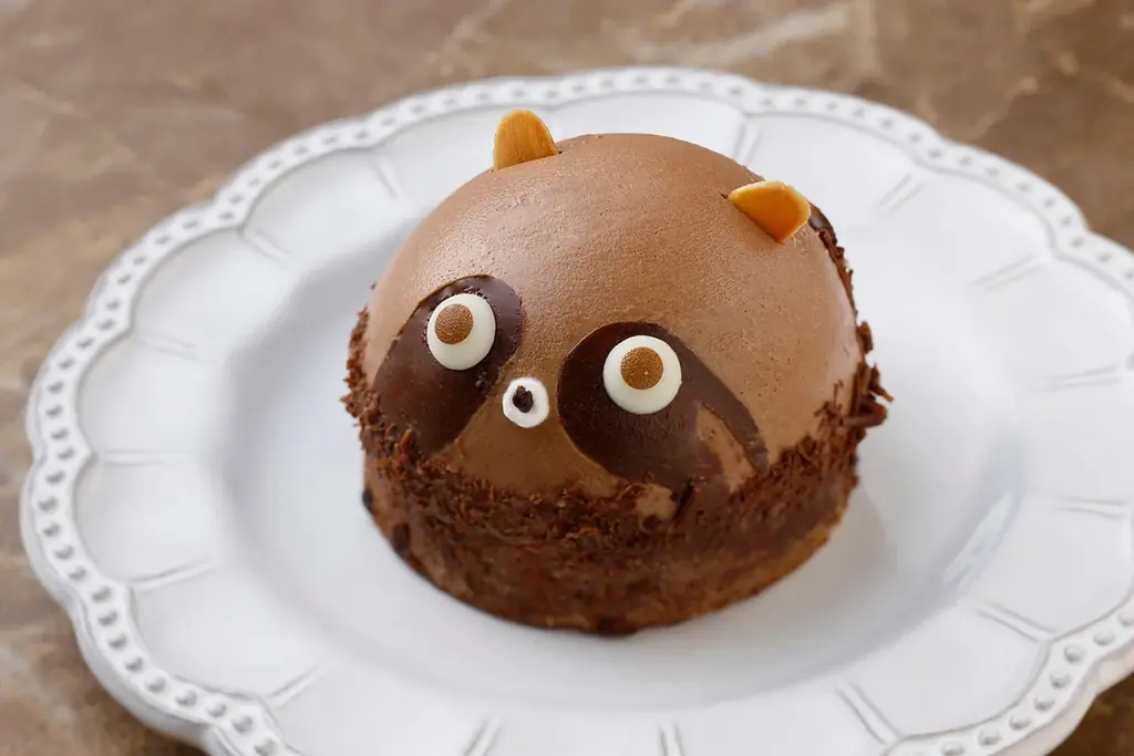 【琵琶湖ホテル】滋賀県にゆかりの深いたぬきを愛らしいケーキで 『たぬきケーキ』を期間限定販売 画像 2