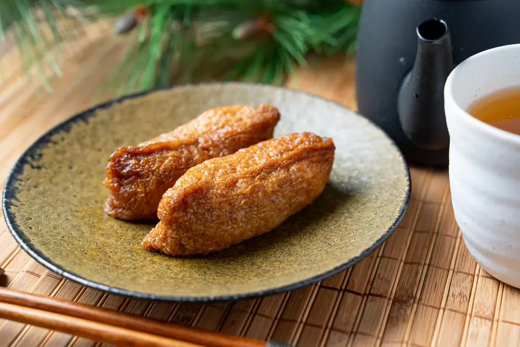 【魅惑のタッグ】「ゆかり®」とむろやがコラボレーション。9月5日から販売開始。他にも新たないなり寿司が登場します。 画像 3