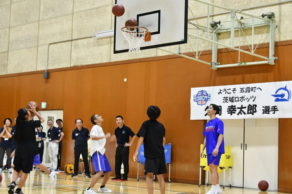 【茨城県五霞町】茨城ロボッツ×五霞町 中学生が現役プロバスケットボール選手との交流。県西地域で初めてのクリニック（実技指導）開催！ 画像 8