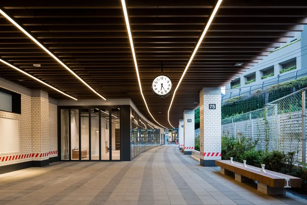 線路跡地がランウェイに!渋谷で集めた古着がDOKKA vividの手で甦るサステナブルファッションショー「RAILWAY TO RUNWAY」、11月30日(日)渋谷ブリッジにて入場無料開催 画像 2