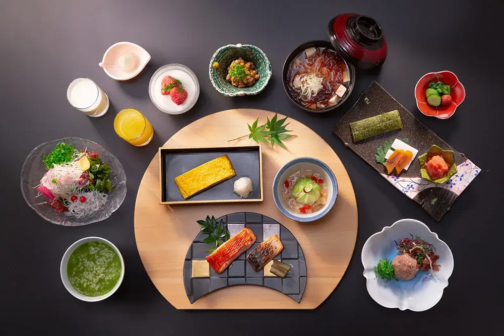 【大人の秋休み】伊豆幸グルメ 選べるディナー♪ 鉄板焼コース vs フレンチ懐石 ～東伊豆の絶景インフィニティ温泉で秋風テラスのおもてなし 画像 12