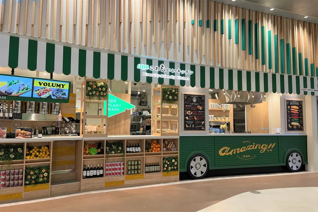 大阪・関西万博『QBB これもいいキッチン』 万博で働く常連さんに聞いた日本での「チーズ代替植物性食品」の可能性 画像 1