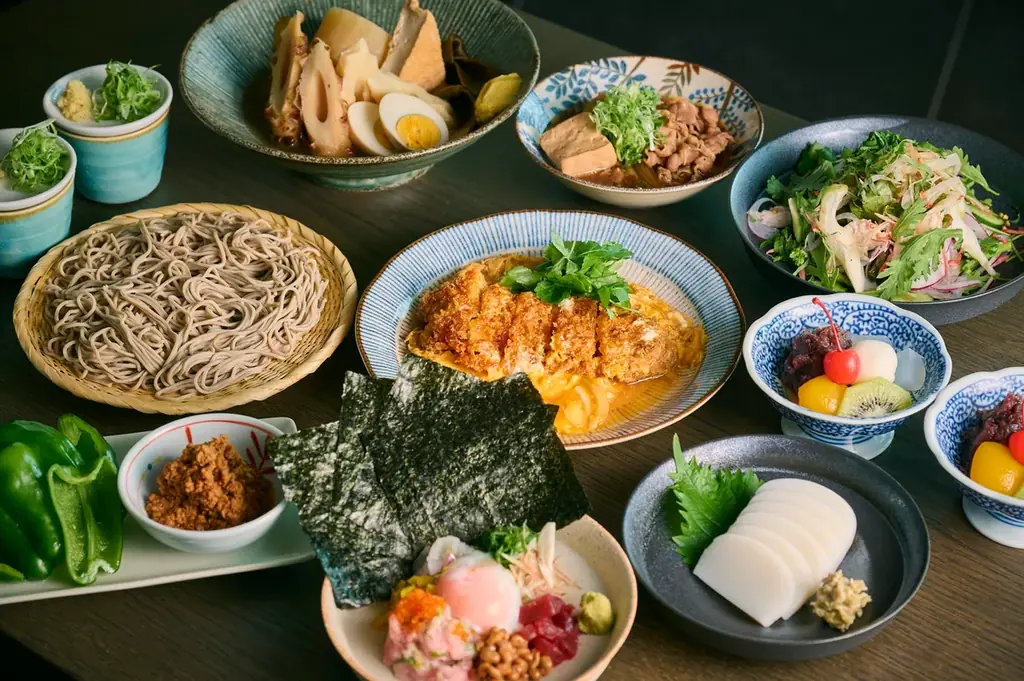 【9/12オープン】ニュウマン高輪 28階＜〆蕎麦 燦々＞｜昼夜で異なる蕎麦体験を提供。期間限定「オープン記念御膳」登場！ 画像 15