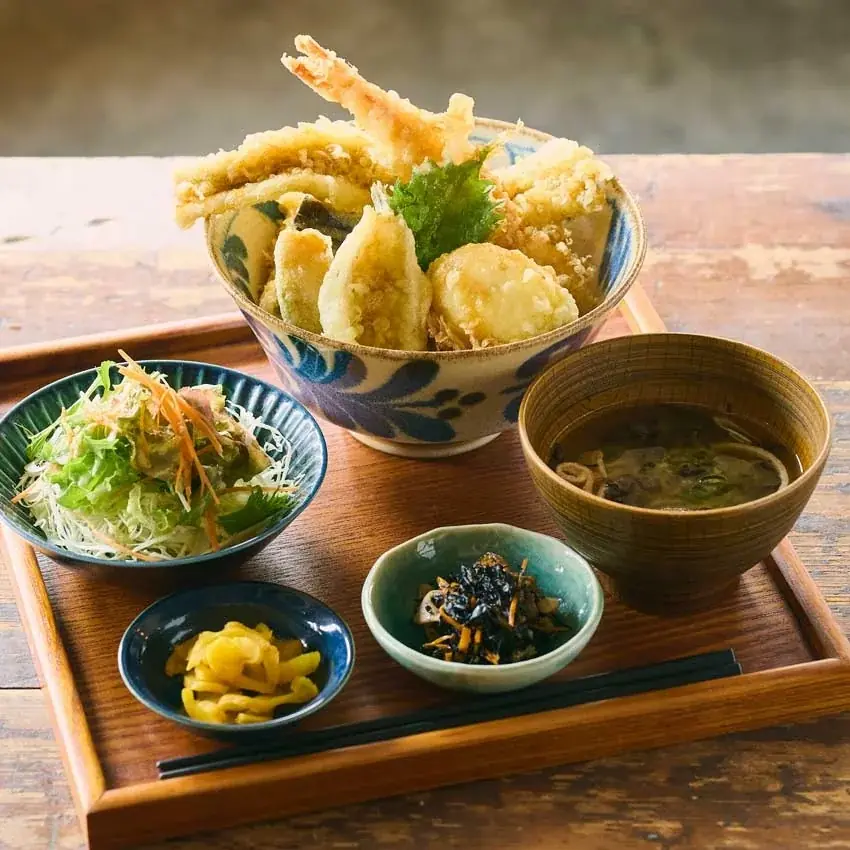 【9/12オープン】ニュウマン高輪 28階＜〆蕎麦 燦々＞｜昼夜で異なる蕎麦体験を提供。期間限定「オープン記念御膳」登場！ 画像 4