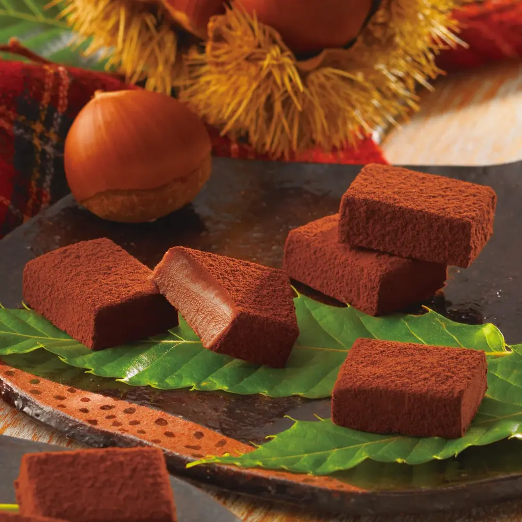 【ロイズ】東北・北陸・東海・近畿・中国・四国・九州地方を巡るロイズ「移動販売車」。9月のおすすめ商品や出店予定のご紹介。季節限定の生チョコレート[栗]も販売。 画像 4