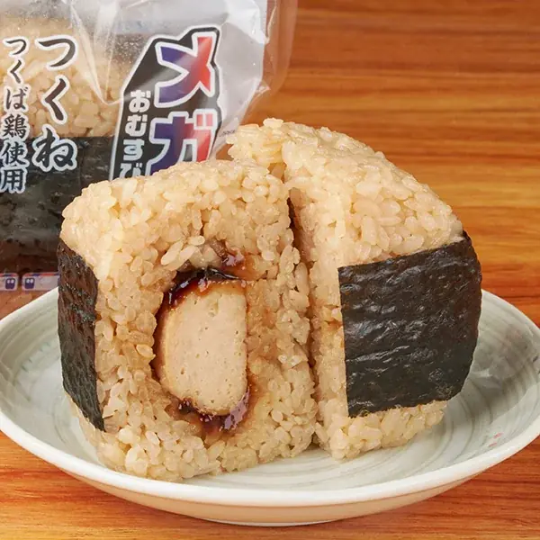 【関東地方限定】つくばエクスプレス開業20周年記念　移動中に食べやすい地産良品「おむすび＆パン」2種のコラボ商品が9月9日(火)より発売！ 画像 2