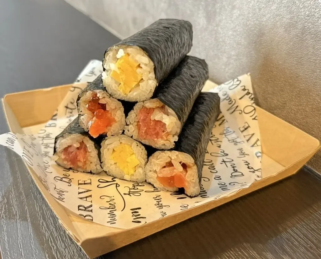 【3本目が無料!?】巻き寿司専門店「Hand Roll Tokyo」開店1.5周年を記念して「3品購入で1品無料」イベントを開催 画像 2