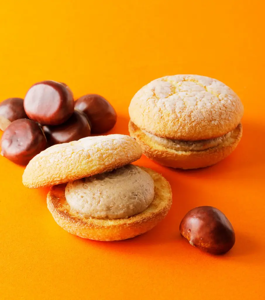 【JR池袋駅北改札前店／横浜ジョイナス店｜今月の新作】 あさぎり牛乳から、濃厚な栗を贅沢に楽しめる秋の新商品「あさぎりモンブランケーキ」「ふんわりパンケーキサンド〈モンブラン〉」が登場！ 画像 2