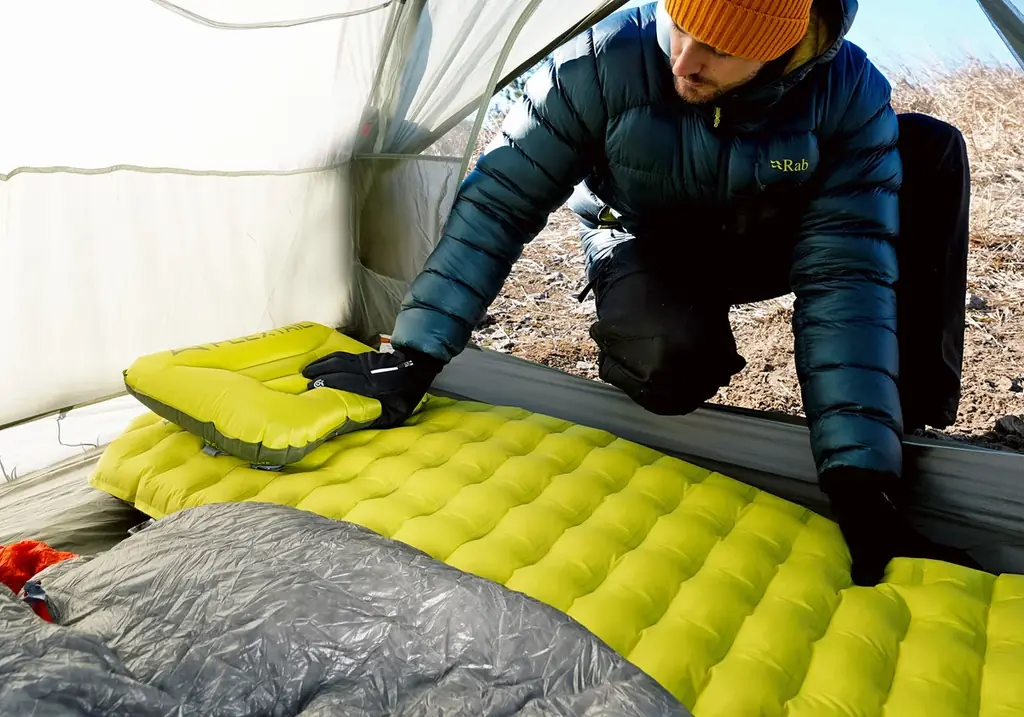 R値9のエアマットで朝まで冷え知らず。登山中の疲れをしっかり睡眠で回復 画像 3