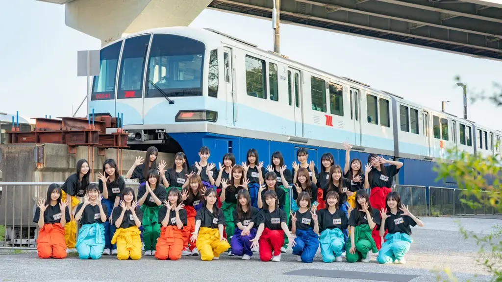 9月10日開始 日向坂46×東京モノレール専用列車運行