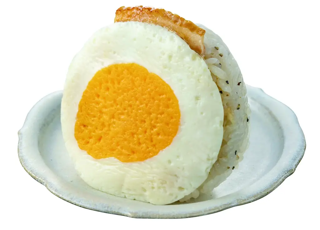 セブン‐イレブンのお月見をイメージした商品第3弾は計6商品！食欲の秋に満月モチーフのおにぎりやバーガー、麺類、スイーツ登場9月16日（火）から季節限定で順次発売 画像 5