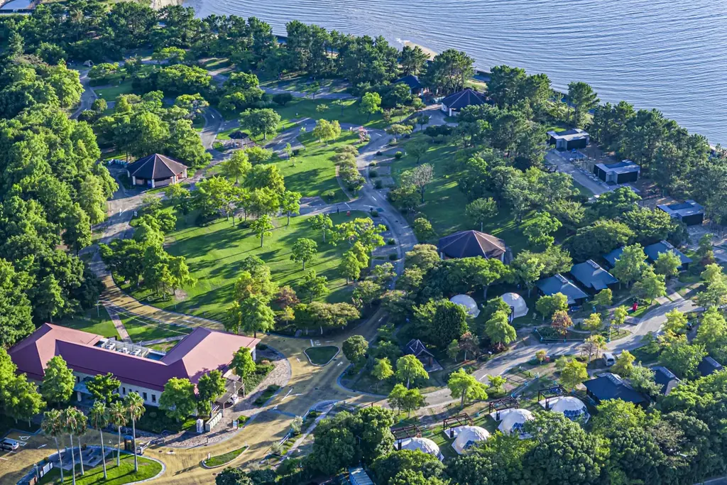 【2025年10月オープン】“甲子園約2個分”の広大な敷地を誇る、兵庫・赤穂海浜公園オートキャンプ場内に「赤穂シーサイドパークグランピング」が誕生。全日30％OFFの開業記念キャンペーン実施中！ 画像 6