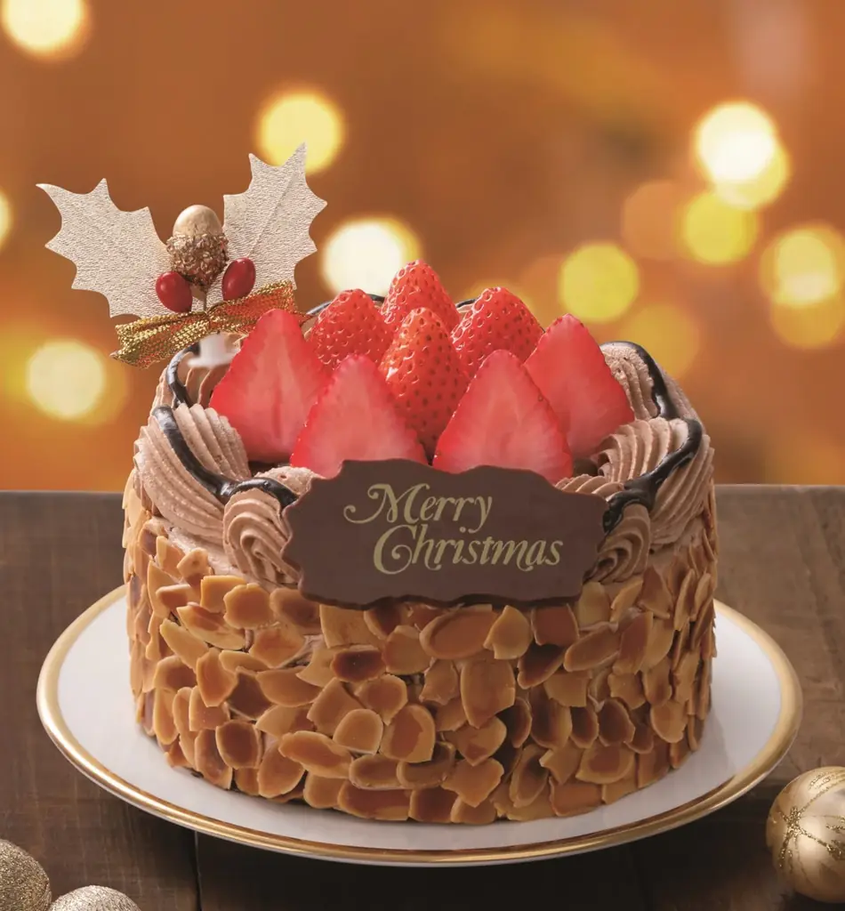 クリスマスはあれもこれもファミマでそろいマス「おいしいのが、いちばん！ファミマのクリスマス」9月12日予約受付開始　初登場の「ピエール・エルメ アンソロジー」監修ケーキなど全66種のラインアップで展開 画像 6