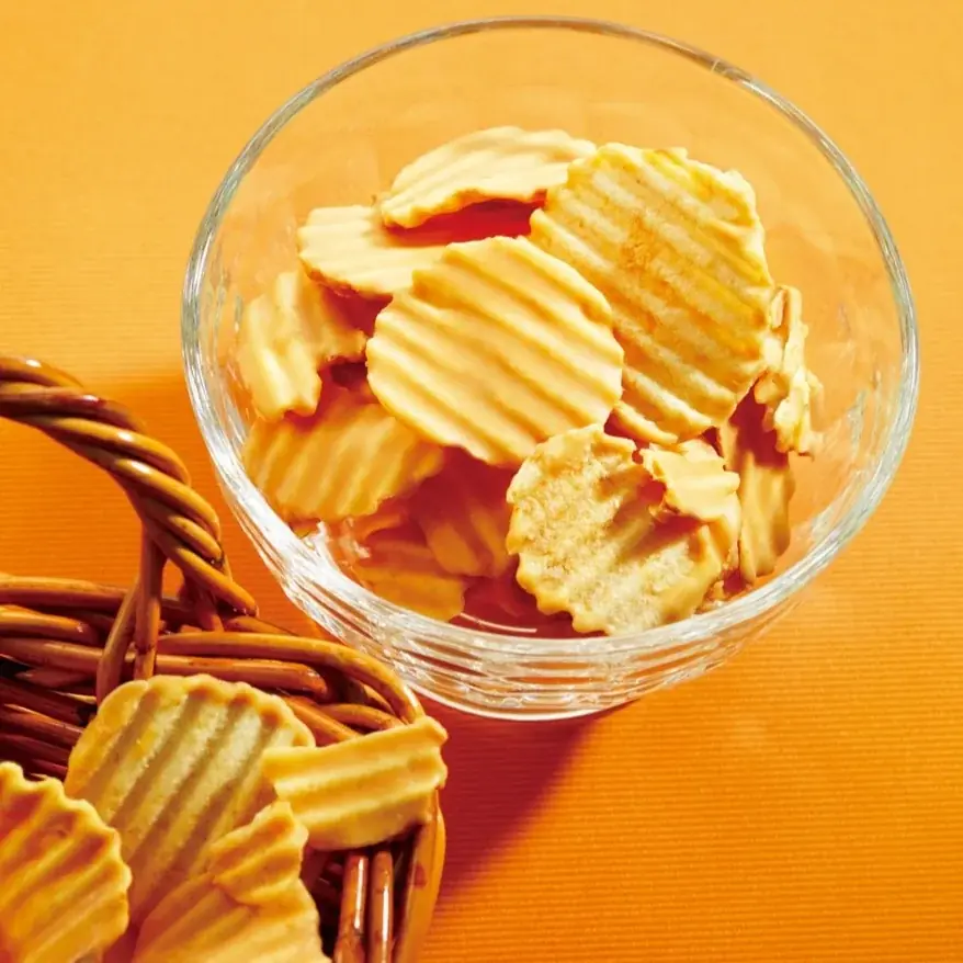 【ロイズ】当別町産の”新じゃが”を使用した「ポテトチップチョコレート[新じゃが]」を数量限定で発売。 画像 8