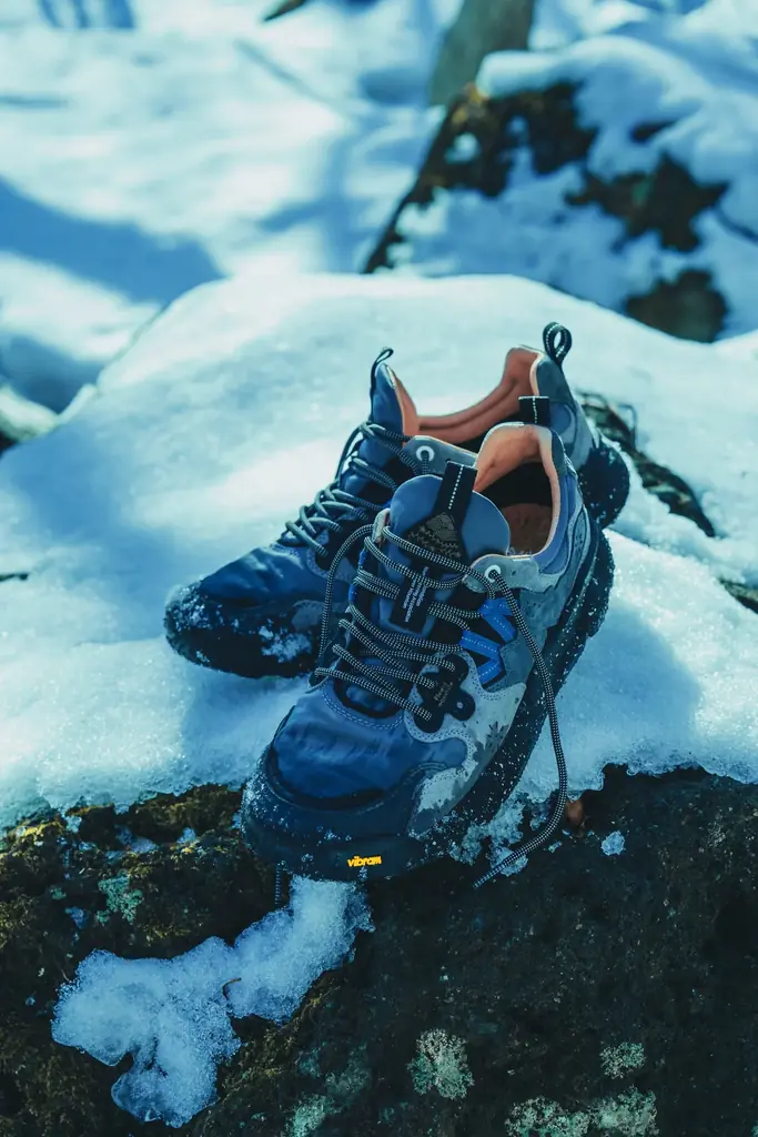 NANGA（ナンガ）Flower MOUNTAINとのコラボレーションシューズ第二弾が登場！ 画像 2