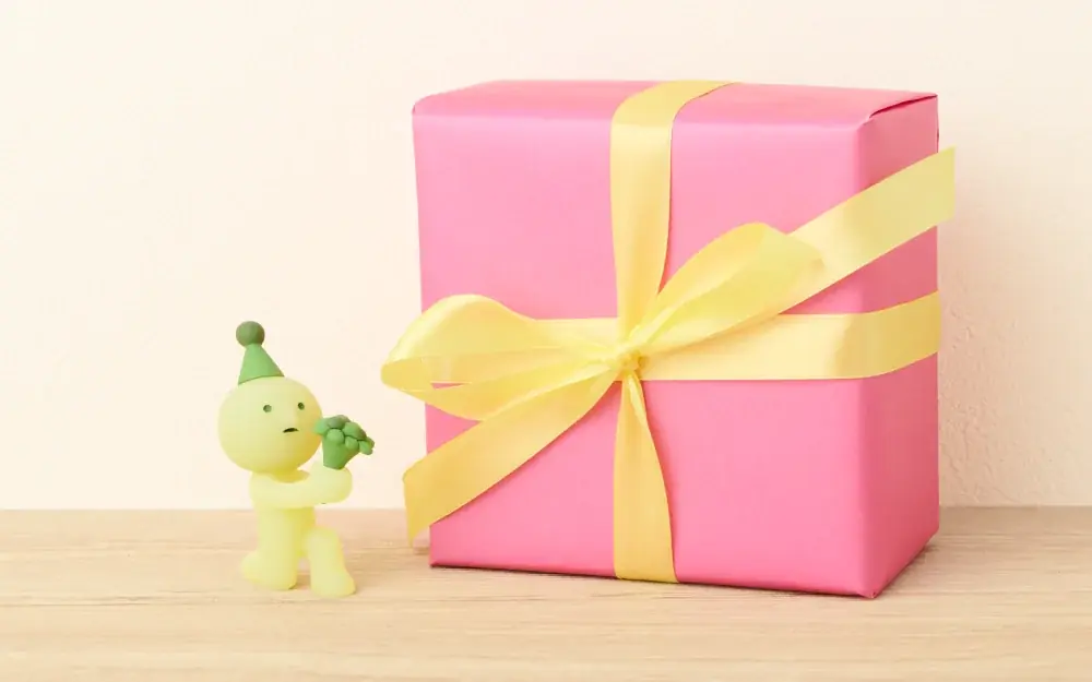 スミからあなたの誕生日をお祝い…？今年で10周年を迎えた「スミスキー」より、『SMISKI Birthday Series(スミスキー バースデーシリーズ)』が9月19日(金)に発売。 画像 7