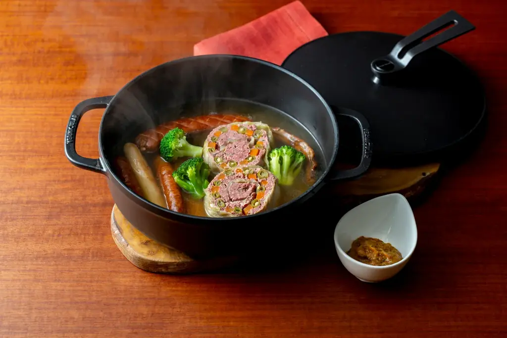 10月1日開始　軽井沢マリオットの信州シュー・ファルシ