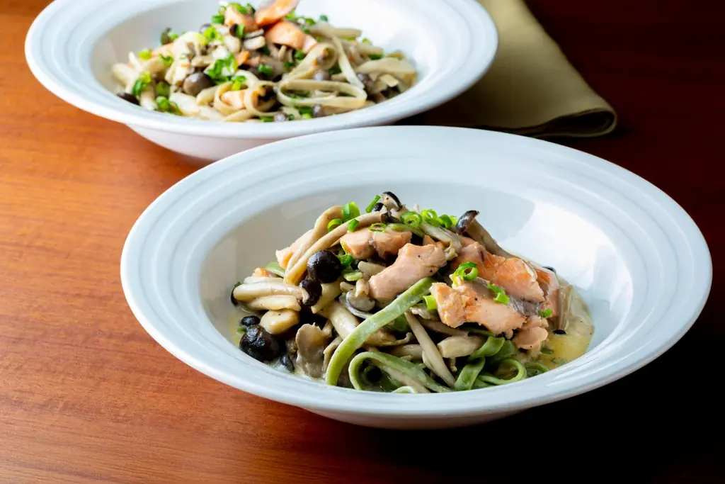 【軽井沢マリオットホテル】フランスの伝統料理を信州流にアレンジした、ほっと温まる秋の一皿「長野県産鹿肉と豚肉のミンチ、野沢菜漬けのシュー・ファルシ」発売 画像 4