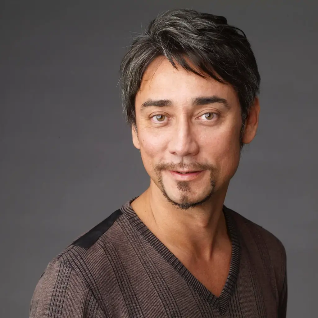 クリス・ペプラー、ジョン・カビラ、ハリー杉山、市川紗椰がナビゲーターに集結！　J-WAVE「原点進化」の新番組『MIDDAY LOUNGE』10月より放送開始 画像 4