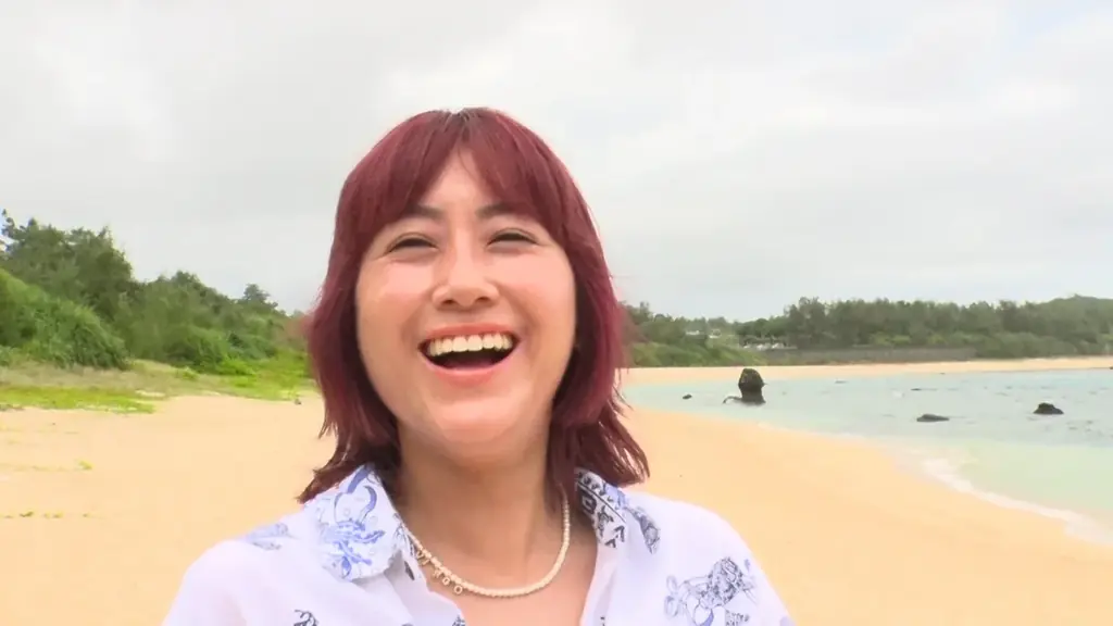 夫が“娘の元同級生”の21歳差夫婦、猛反対に「1ヶ月で家を設計」｜新山千春、14歳年下恋人とのNY秘話｜IMALUの奄美生活を公開「今が一番幸せ」｜『ダマってられない女たち season2』#2 画像 2