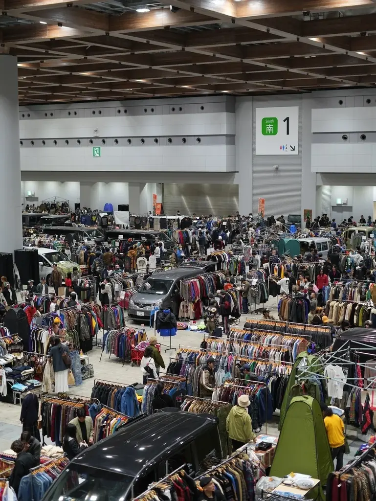 年に一度の古着のお祭り「フルフリ with pickyou」10月4日(土)・5日(日)に開催決定！150店以上集結、東京ビッグサイトが2日間“古着の街”に！ 画像 2