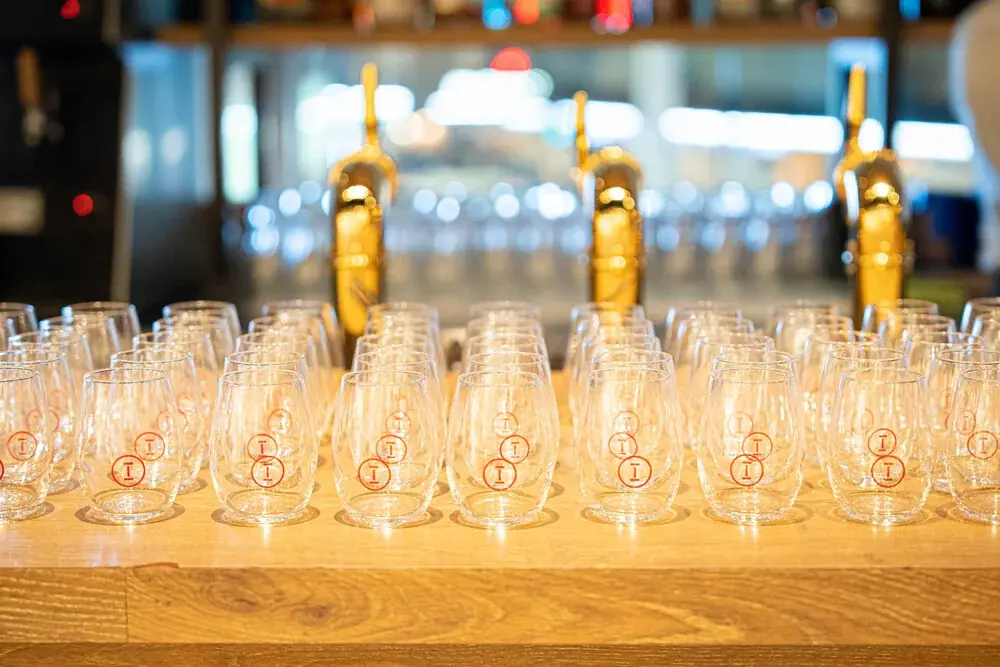 石川の酒蔵と交流しながら24種の日本酒ペアリングを楽しめるディナー『サケマルシェ ペアリングディナーFeat.NOTO』を開催。 画像 5