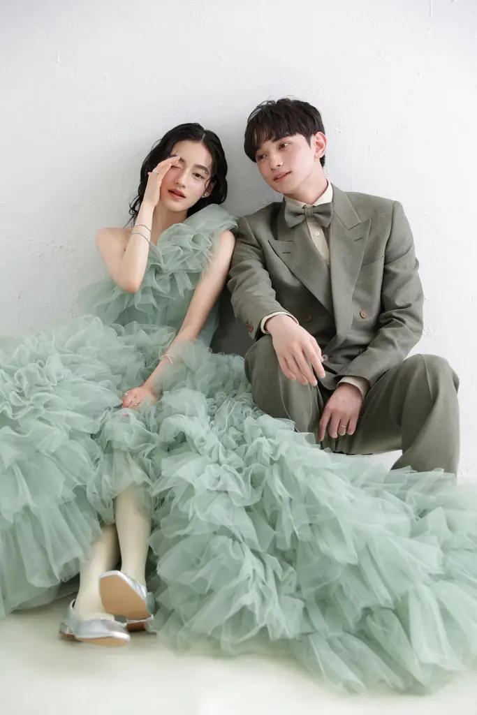 【NEW】aim札幌店より話題の新作グリーンドレスを使用したピュアな最新ウェディングフォトをリリース 画像 3