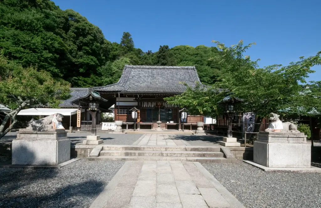 【京都嵐山発】紅葉と渡月橋を望む「嵐山秋花火 2025特別観覧エリア（VIP席）」　開催のお知らせ 画像 7