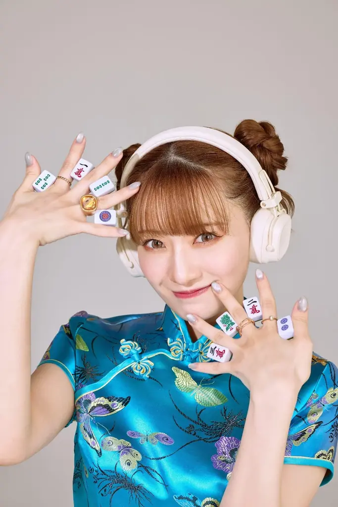 タレントでプロ雀士の中田花奈と『タイパ至上主義 麻雀』のコラボが決定！9月19日(金)より限定パッケージ発売＆購入者の中から抽選で5名様に直筆サイン入りver.をお届け！ 画像 3