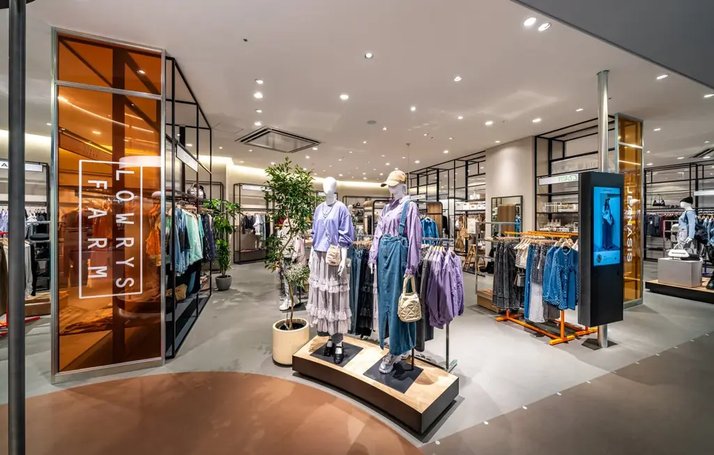 and STと約1,300店舗で楽天ポイントが利用可能に