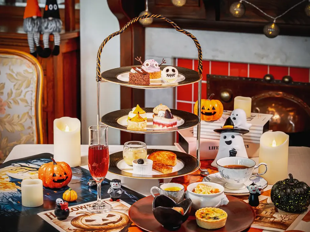【奈良ホテル】ハロウィンと秋の味覚が融合！山添村の和紅茶とのペアリングで心ほどける秋の午後　期間限定「奈良ホテルハロウィンアフタヌーンティー」発売 画像 1