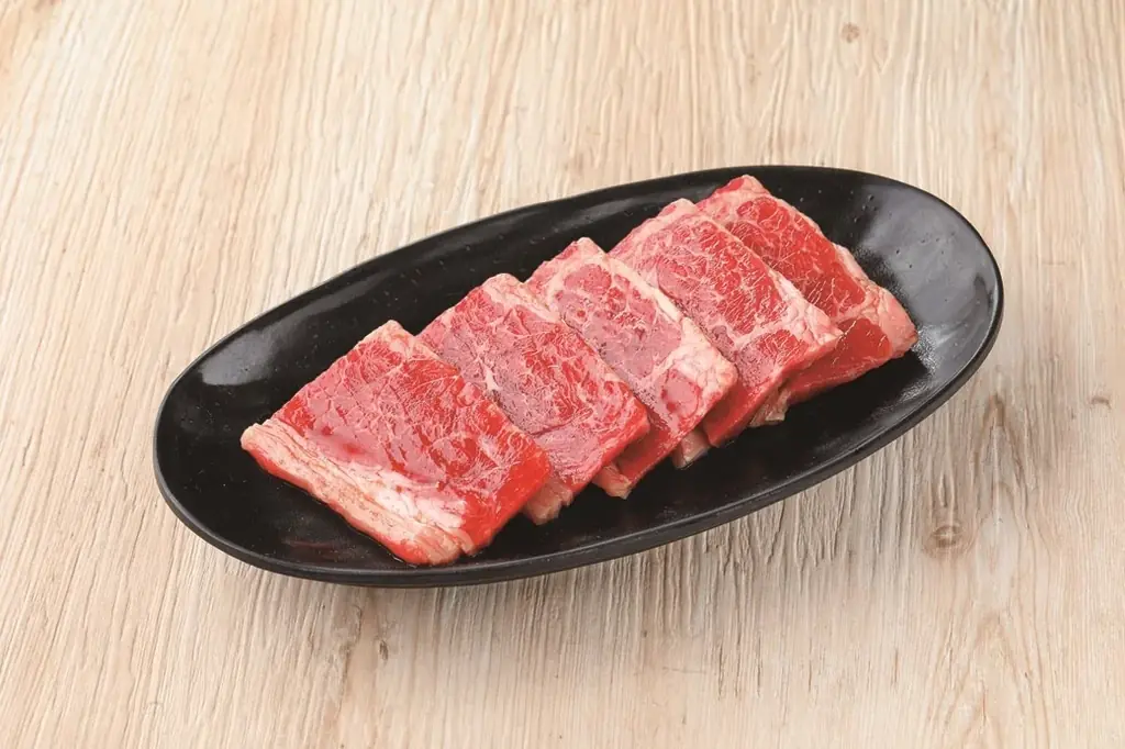 2025年9月17日（水）、東京都新宿区歌舞伎町の「焼肉ホルモン おいで屋」がリニューアルオープン！ 画像 3