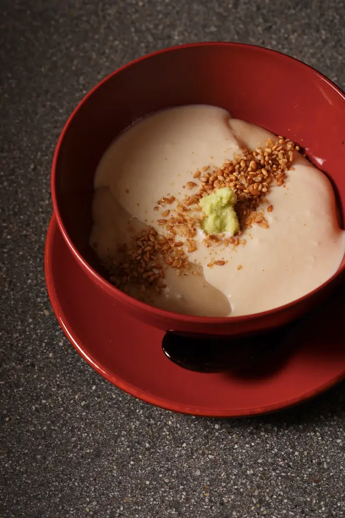 【9月16日(火)グランドオープン】名古屋市の400年の歴史ある料亭の「勝手口」から入る隠れ家、選べる2つの食体験。活気あるカウンター和食居酒屋と江戸前おまかせ鮨。 画像 4