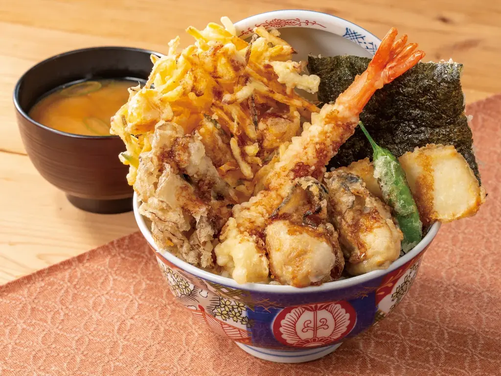 大粒牡蠣が主役！秋の味覚を贅沢に味わう「大粒牡蠣とかき揚げの秋天丼」天丼はま田に新登場 画像 2