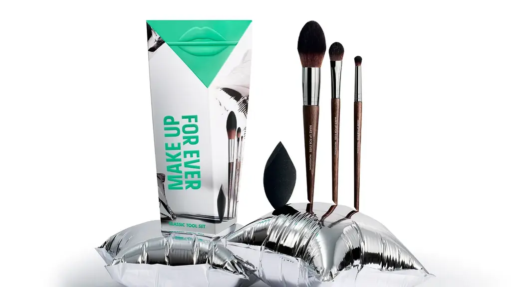 ホリデーコレクション2025発売