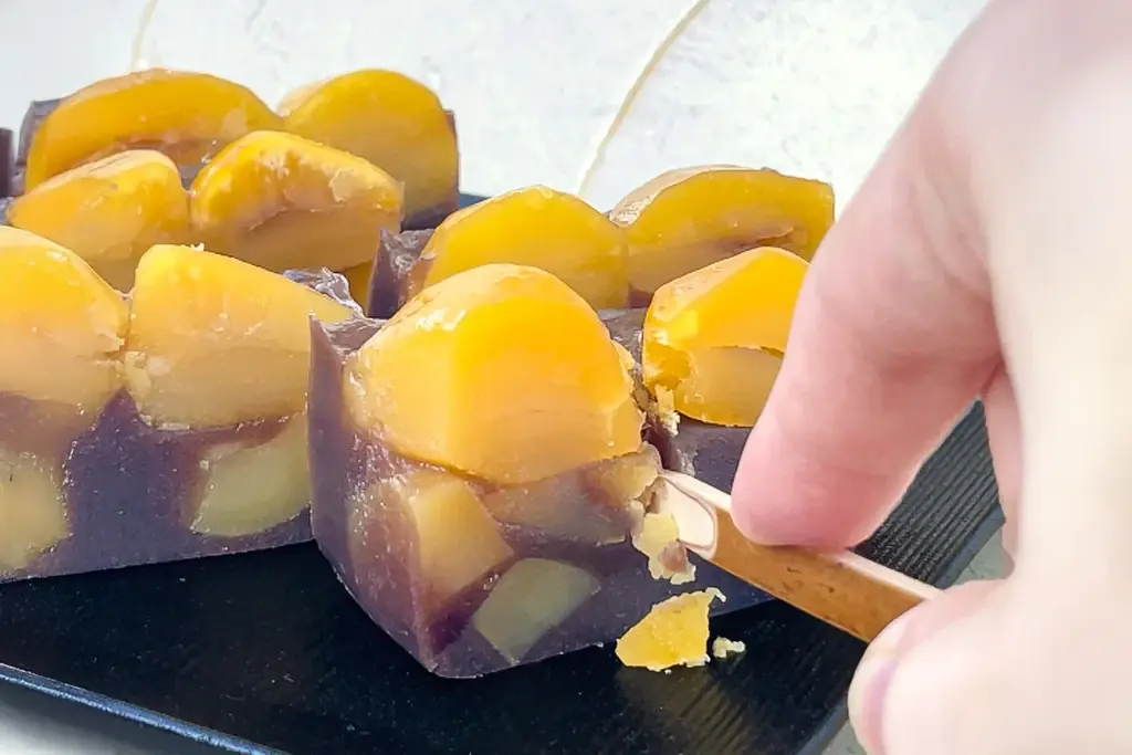 【秋彼岸限定】圧巻の栗ざんまい！蒸篭で蒸し上げる“本物“の味わい「生栗むし羊羹」が今年も登場！ 画像 5
