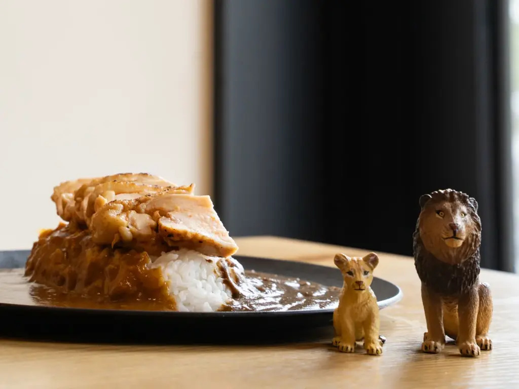 9月19日開店「北野カレー」神戸北野ノスタの釜炊きカレー