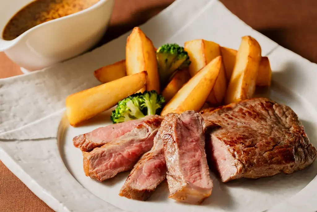 【ホテルグランヴィア広島】ご家族三世代で楽しむ、食欲の秋「旅するブッフェ ヨーロッパ美食めぐり」 画像 2