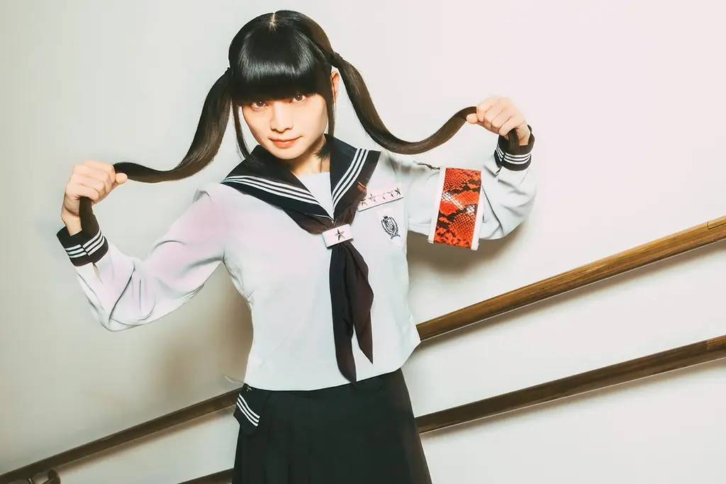 新しい学校のリーダーズ結成10周年ライブのスペシャル・エディションを、いよいよ10月2日(木)にWOWOWで放送・配信！新たに加わる、メンバーインタビュー収録時の撮り下ろし写真とライブ写真も公開！ 画像 4