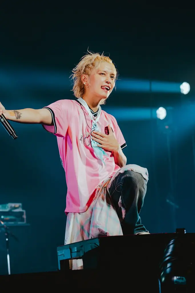 手越祐也 「LIVE TOUR 2025 NEVER END」完走！ツアーファイナル（昼・夜公演）レポ＆「シルエット」サプライズ配信コメント到着！ 画像 6