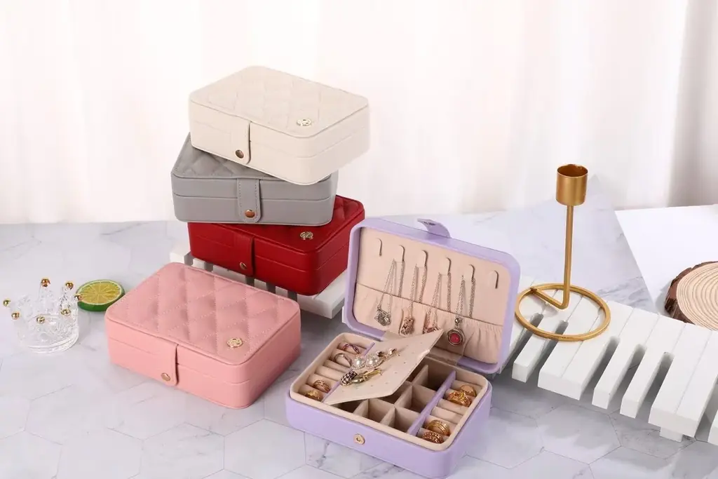 ジュエリーボックス　激安中国工場 ピアスケース イヤリング 収納 御社LOGOプリント、金箔押し、プレート可 ジュエリーケース 持ち運び プレゼント お祝い　新規取引募集を開始いたしました 画像 15