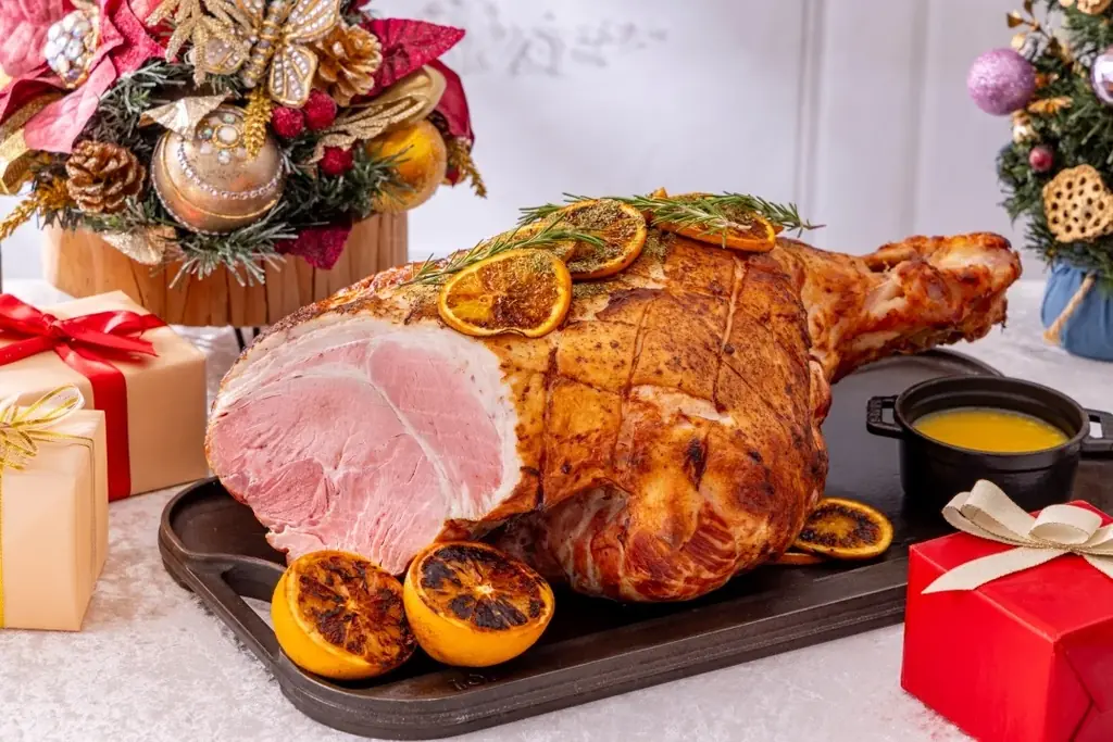 ヒルトン名古屋 クリスマスランチ&ディナービュッフェ「ワールド・クリスマス・ビュッフェ ～五感を満たす美食の旅～」11月6日（木）から開催 画像 3