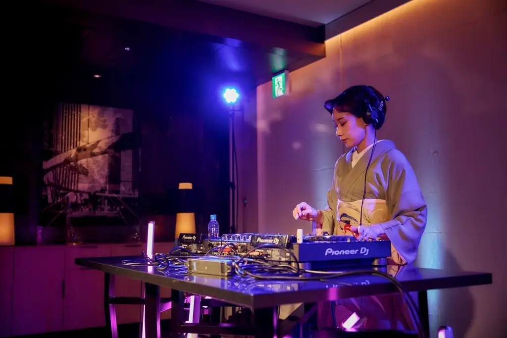 【ハイアット リージェンシー 東京】Number_i 岸優太さんと共にグランドリニューアルをお祝い 画像 7