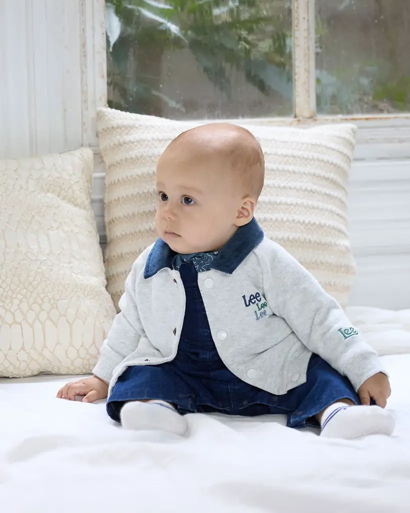 ナルミヤ・インターナショナルの「petit main/プティマイン」より、ジーンズブランドLeeとの初めてのコラボアイテムが9月20日(土)より発売いたします！ 画像 5