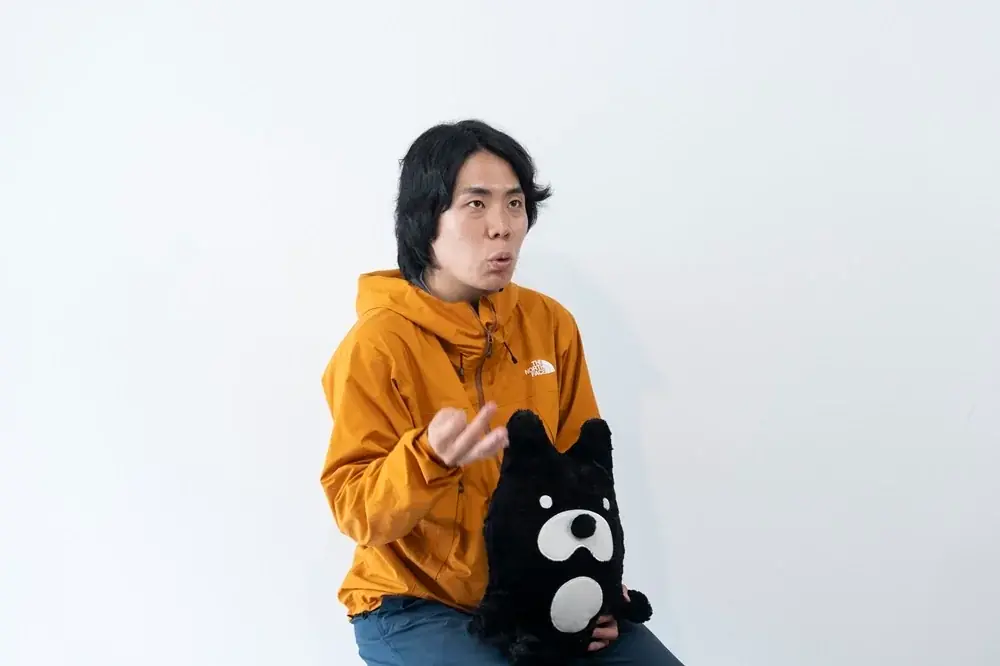 『世界の果てに、くるま置いてきた』令和ロマン・くるま、帰国直後インタビューレポート！人生初海外は「自分の生き方の凝縮」！海外で令和ロマンの違法アップロード動画も発見、手口に驚愕 画像 2