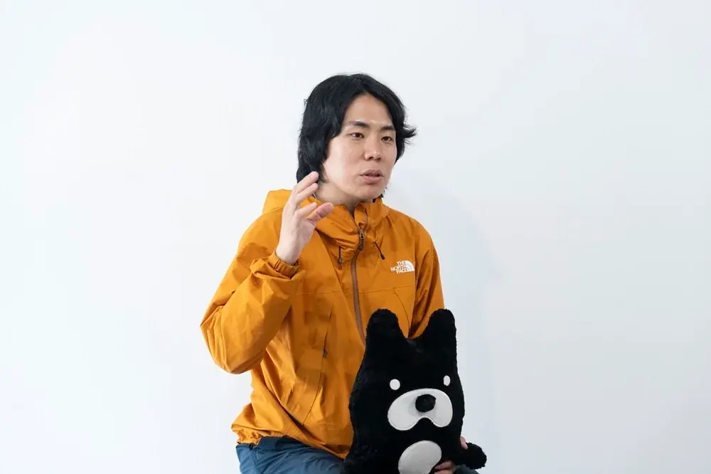 『世界の果てに、くるま置いてきた』令和ロマン・くるま、帰国直後インタビューレポート！人生初海外は「自分の生き方の凝縮」！海外で令和ロマンの違法アップロード動画も発見、手口に驚愕 画像 6