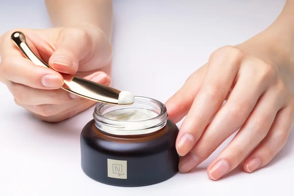 N organic、ヒアルロン酸を“立て直す・与える”のWアプローチで肌のなだれ*¹に待ったをかける、新発想のハリクリームを本日発売 画像 2