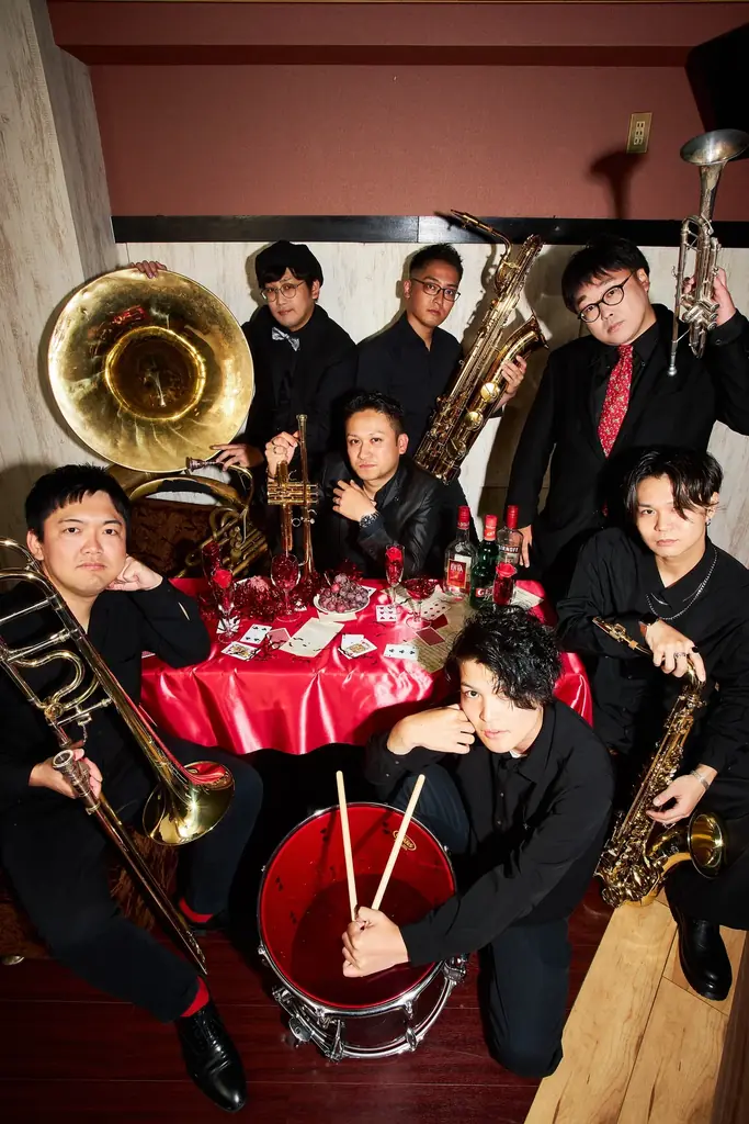 〈ロックンロールバンド・T.C.R.横浜銀蝿R.S. × オーケストラ〉 異色コラボ！聖夜に送るオーケストラコンサート・「ロックラシック」　開催決定！ 画像 7